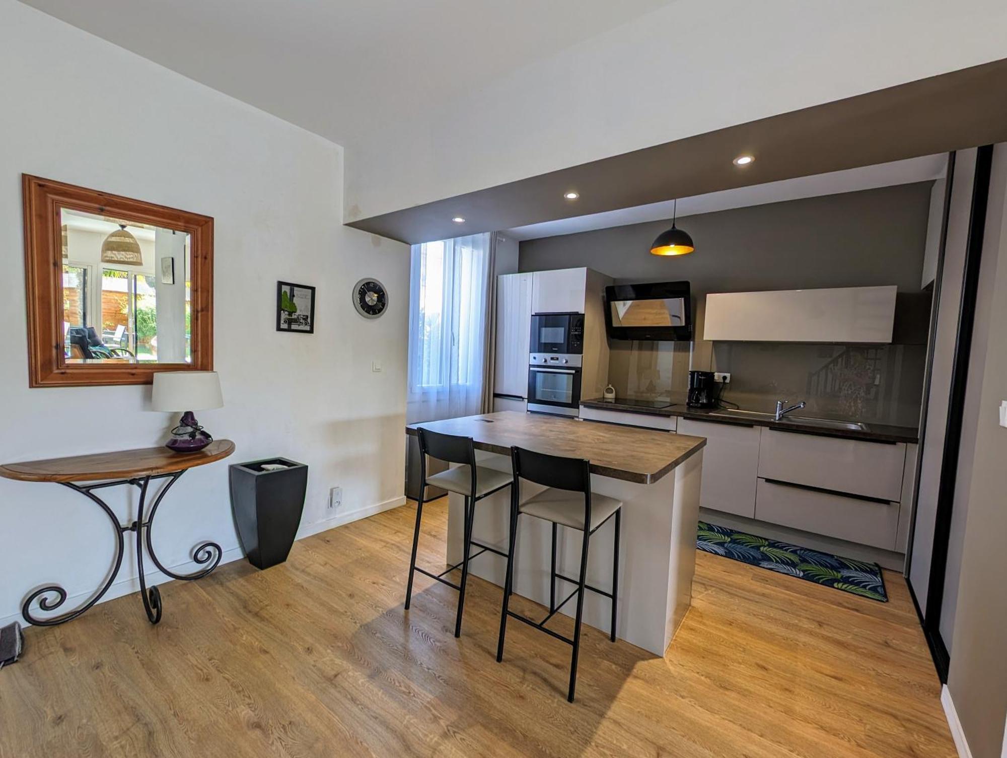 פורניק Maison Spacieuse Avec Jardin Proche Plage & Centre מראה חיצוני תמונה